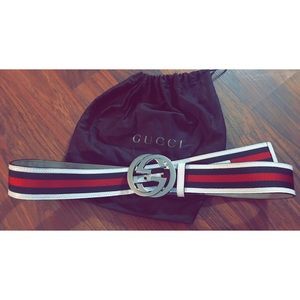 100% AUTHENTIC- Men’s Gucci Belt and duster bag!